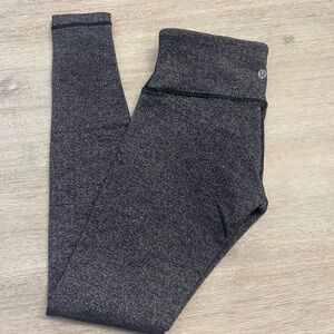 Lululemon yoga pants